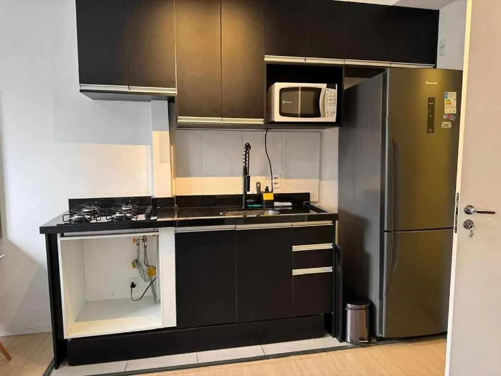 3-Apto Studio Liberdade 450' Metro -Teatro Renault Sao Paulo Apartment